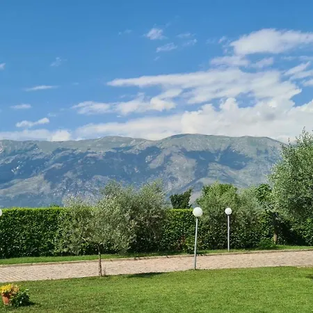 Paradise בית נופש *